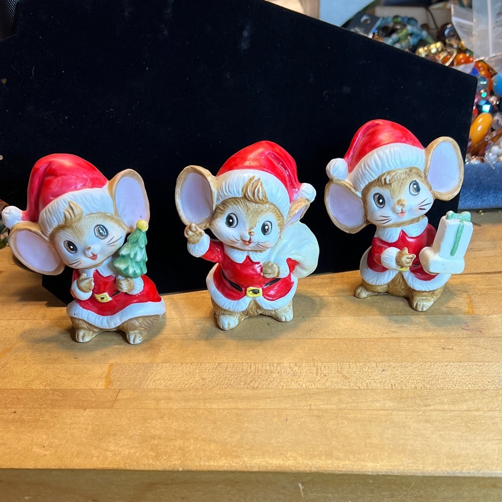 Homco Japan Christmas Mouse Figurines